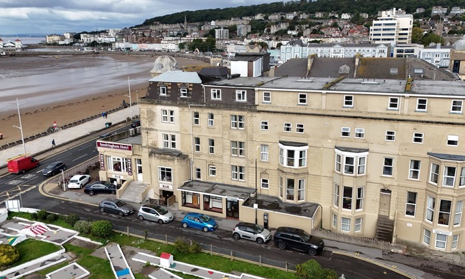 Weston-super-Mare Hotel | Sandringham Hotel