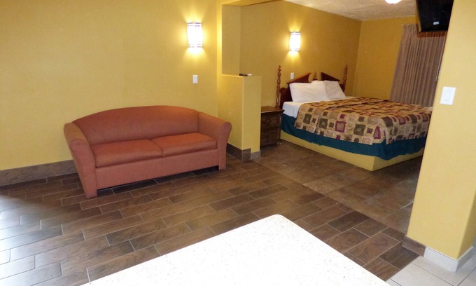 St. George Hotel | Sands Motel