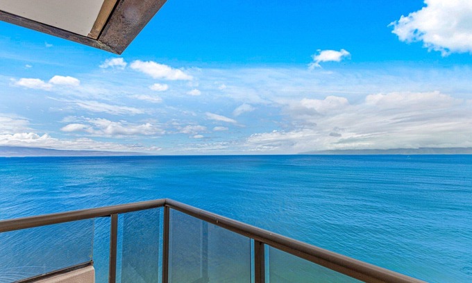 Kahana Condominio | Sands Of Kahana Ph 381 3bd/3ba Of 3 Bedroom Condo by RedAwning