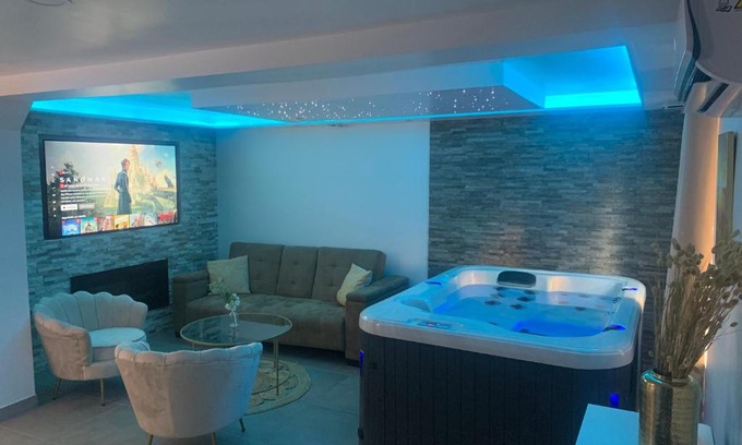 Orange Casa | Sandspa logement avec jacuzzi