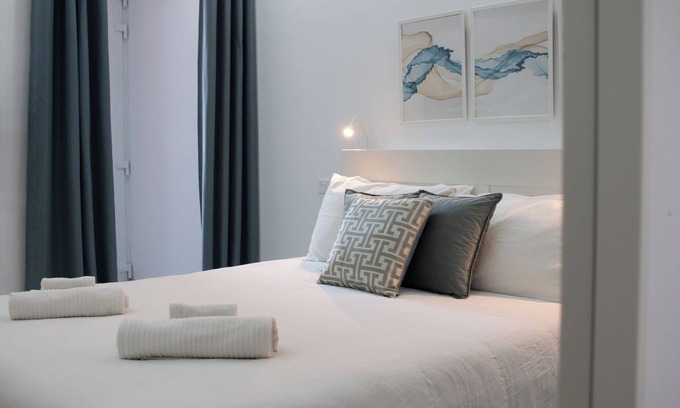 Bellavista Apartamento | Sandstone Apartment 19 Charming 2-bedroom apartment with AC, WiFi Wied il-Ghajn