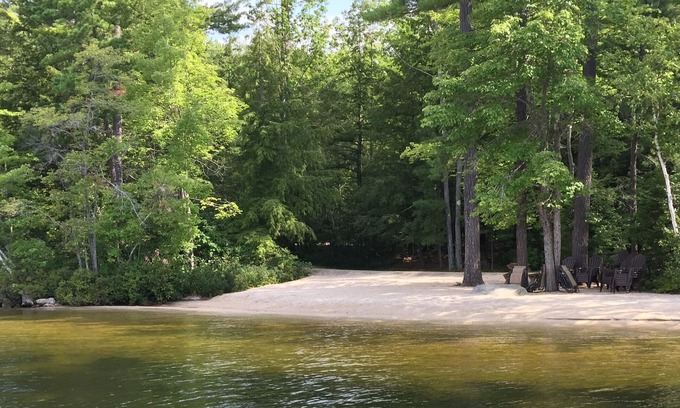Bridgton Casa | Sandy beach,1st floor bedrooms, A/C, gorgeous10-acre setting, famous architect