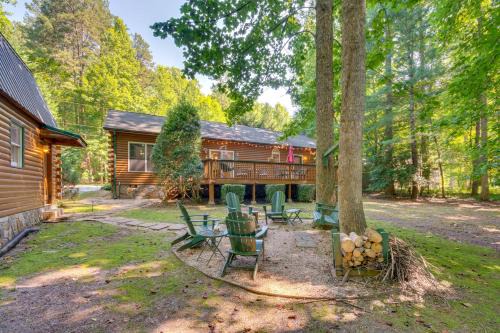 Lake Lure Casa | Sandy Beach, Fun Games and Barn Lake Lure Gem!