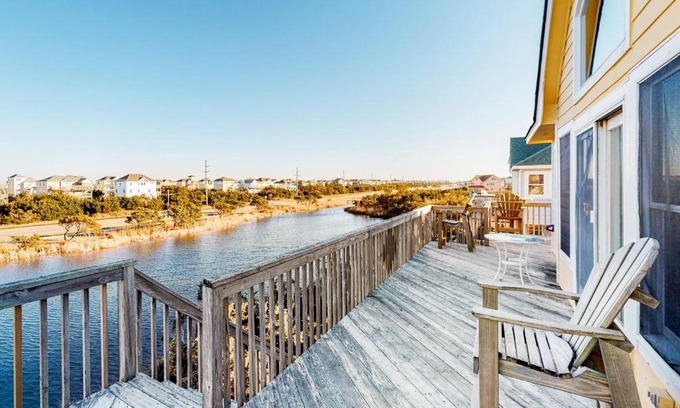 Avon Casa | Sandy Bottom #19-7