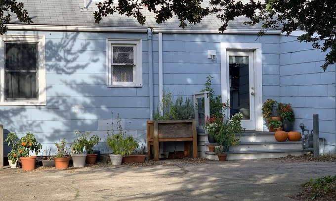 Cottage Line Casa | Sandy Dunes At The Beach - Beachfront, Wi-fi, Pets 3 Bedroom Home by RedAwning