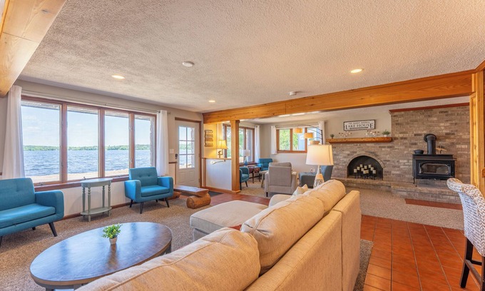 Ely Casa | Sandy Point Resort's Incredible Family Retreat