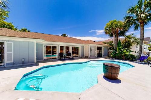 Upper Grand Lagoon Casa | Sandy Shores by Emerald Coast Retreats