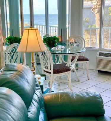 Ormond Beach Casa | Sandy Shores - Ocean view At Symphony Beach Club!