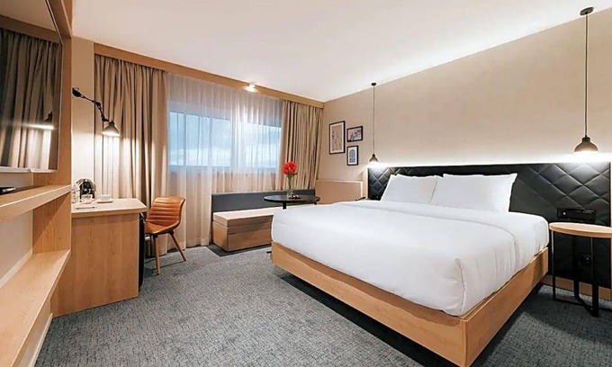 Okecie Hotel | Sangate Hotel Airport