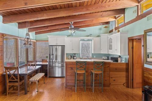 Sanibel Casa | Sanibel Serenity- Gorgeous Near Beach Nature Home