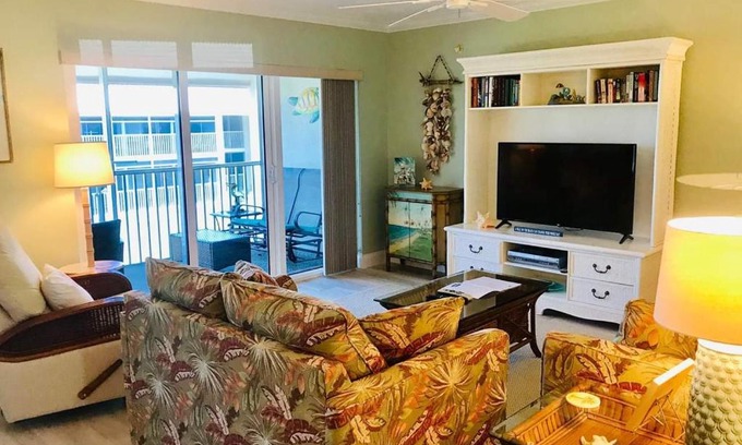 Sanibel Apartamento | Sanibel Siesta on The Beach Unit 703 Condo