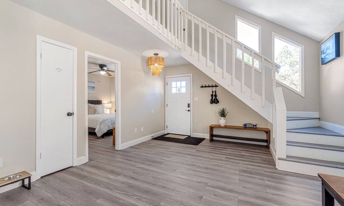 Gulf Breeze Casa | Sanibel Solace | New Property, Minutes to the Pensacola Beach and Downtown Pensacola