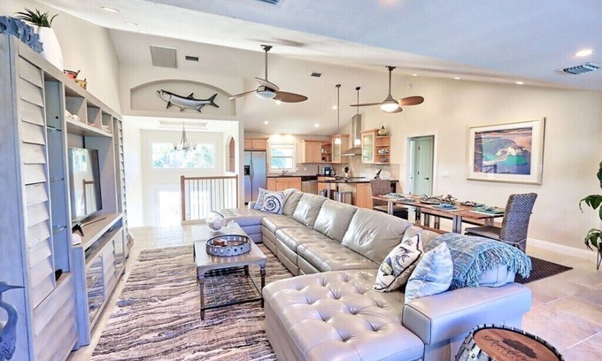 The Dunes Casa | Sanibel Vibes - Relax, Unwind, and Enjoy!
