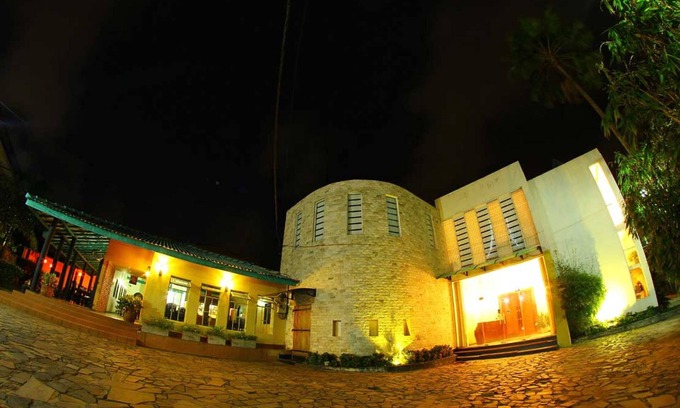 Negombo Hotel | Sanoreech Hotel