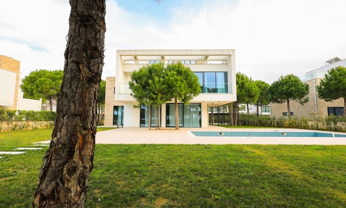 Ishem Apartamento | SanPietro Elite Villa