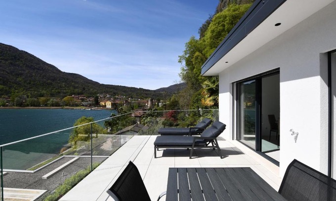 Caslano Villa | Sans Souci 2