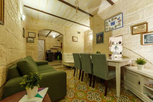 Valletta Casa | Sant'Elmo House Valletta