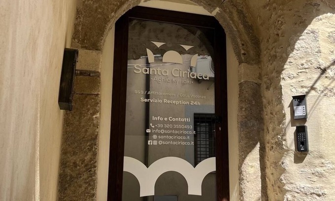 Gerace Cama Y Desayuno | Santa Ciriaca - Aghìa Kyriaki