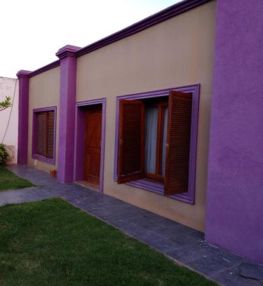 Luján Casa | Santa Elena Hostal