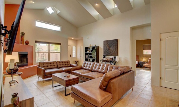 Santa Fe Casa | Santa Fe Home with Private Yard