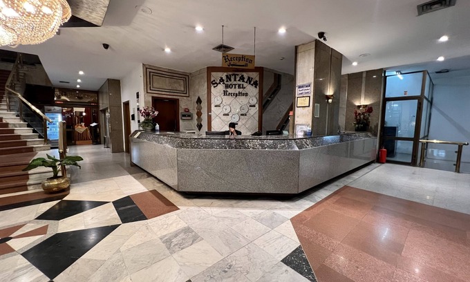 Al Duqqi Hotel | Santana Hotel