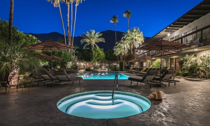Tahquitz River Estates Hotel | Santiago Resort - Palm Springs Premier Gay Men’s Resort