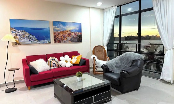 Puchong Casa | Santorini Sunset Lakeview TownVilla Retreat