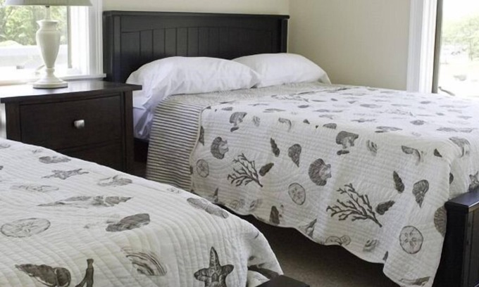 Mashpee Hotel | Santuit Inn