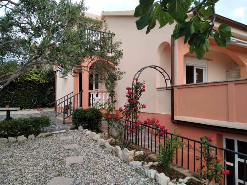 Barbat na Rabu Apartamento | Sany&Toyo