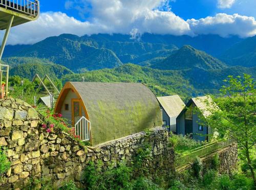 Cat Cat Village Hotel | Sapa the chill garden & villas