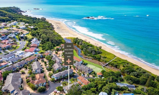 Korora Apartamento | Sapphire Beach Poolside Retreat