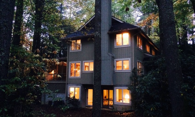 Sapphire Casa | Sapphire, Carolina del Norte / Burlingame Country Club