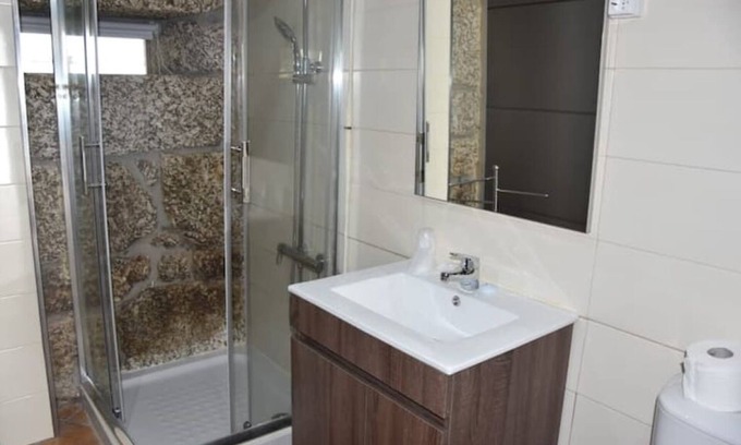 Seia Casa | Sapphire room with private bathroom