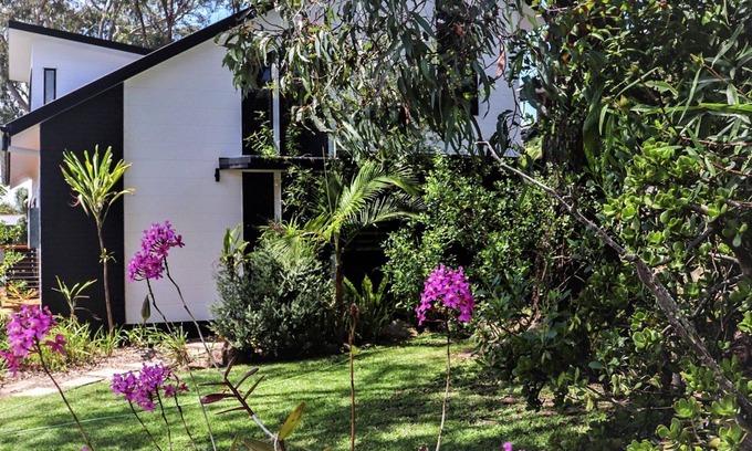 Diamond Beach Casa | Sapphire - short walk to Diamond Beach