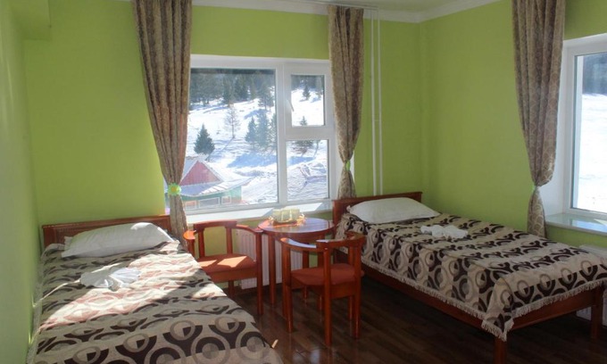 Ulaanbaatar Complejo | Sara's Camp
