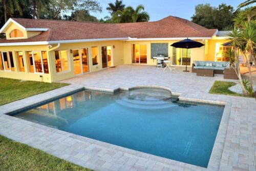 Vamo Casa | Sarasota - Dunmore 8730