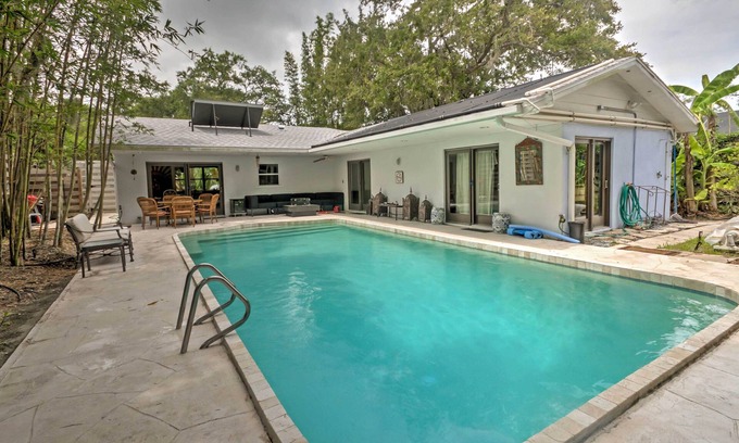South Sarasota Casa | Sarasota House w / Backyard Oasis - 10 minutos a la playa
