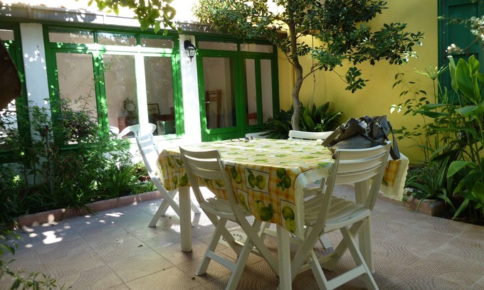 Capo Mannu Casa | Cerdeña, Putzu Idu, casa independiente 2 jardines, a 100 metros de las playas