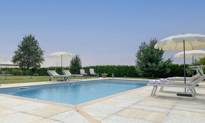 Salmour Apartamento | Sarmore by Interhome