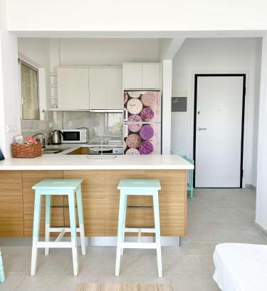 Saronida Apartamento | Saronida beach apartments kids and pets friendly