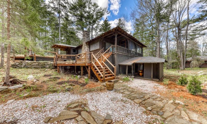 Boothbay Harbor Casa | Sasanoa Retreat at Sprucewold