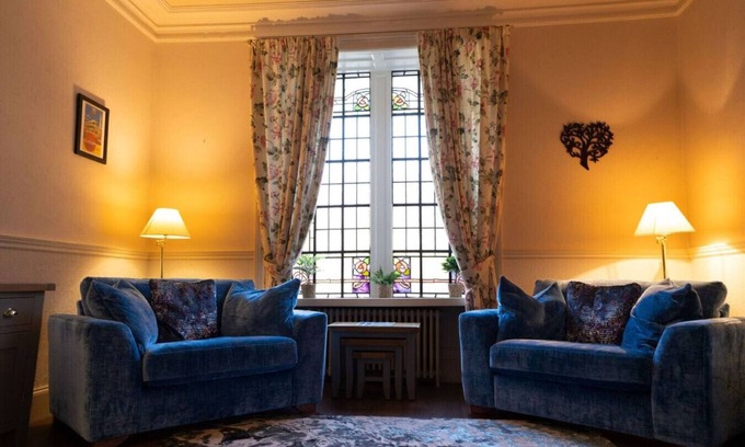 Oban Casa | Saskatchewan House in Oban Town Centre