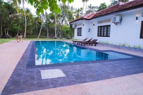Kathaluwa Hotel | Sathmin Villa