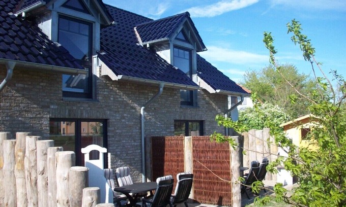 Fuhlendorf Casa | Sauna, chimenea, SKY TV, hidromasaje, WiFi, vista al lago, cerca del mar Báltico, ÚLTIMO MINUTO