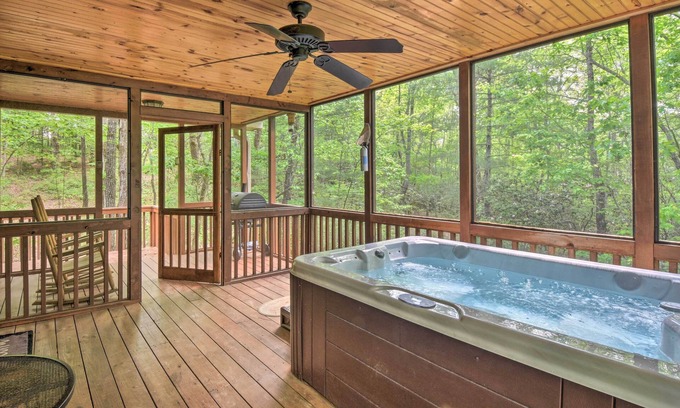 Helen Cabina | Sautee Mountain Retreat at ‘The Rendezvous’