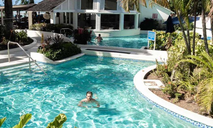 Saint Matthias Complejo | Savannah Beach Club Hotel