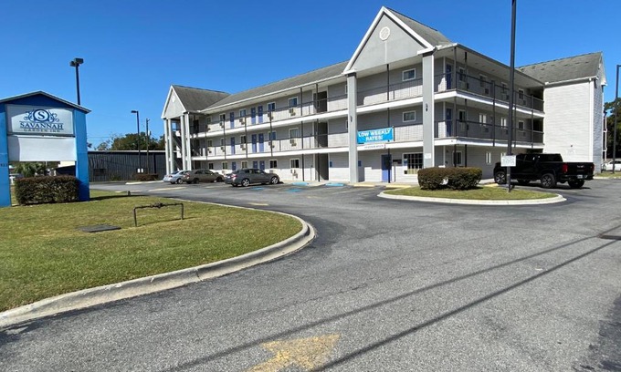 Savannah Hotel | Savannah Garden Inn