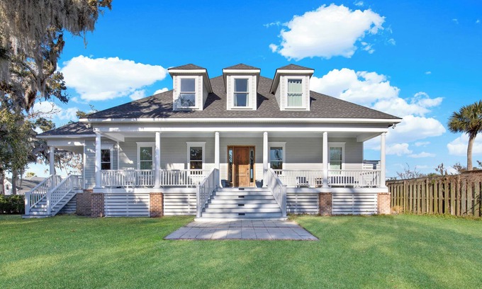 Whitemarsh Island Casa | Savannah River House