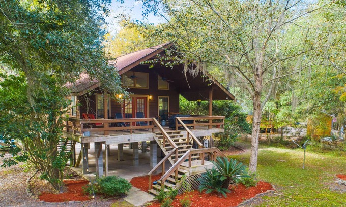 Eden Cabina | Savannah Riverfront Cabin