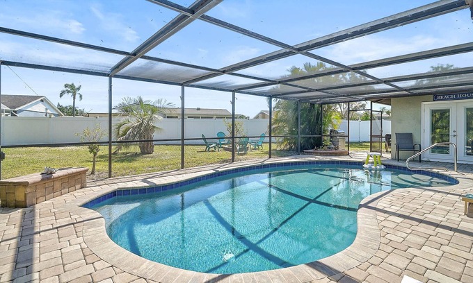 Whitfield Casa | Flash Deal:15% Off 3+ nights August only!